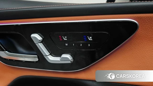 Mercedes-Benz GLC-Class X254 2025 Черный из Кореи, фото 4