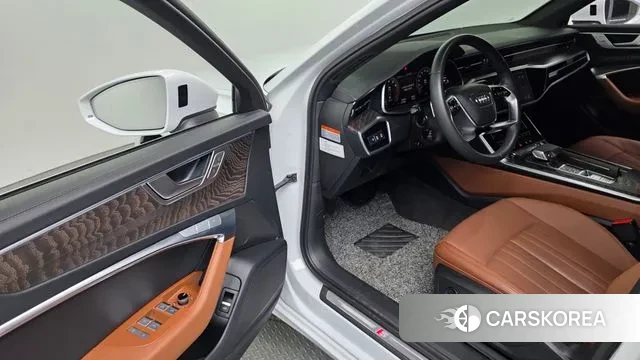 Audi A6 (C8) 2023 Белый из Кореи, фото 4