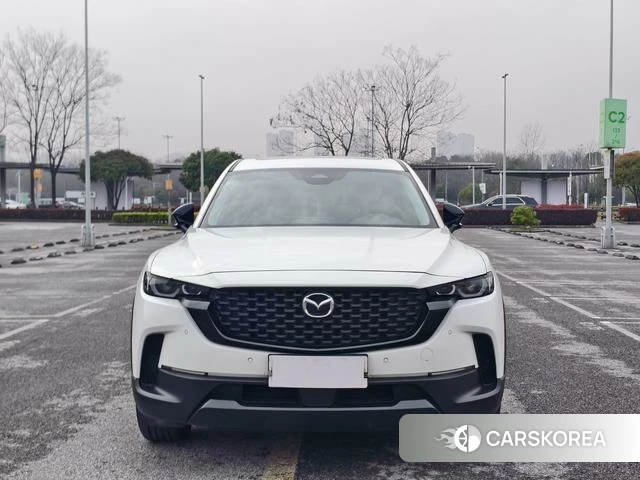 Mazda CX-50 line also 2023 Белый из Китая, фото 4