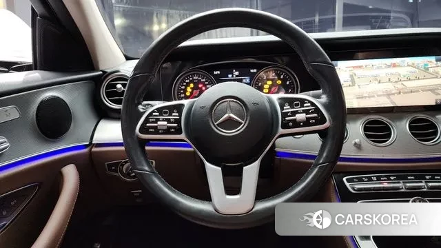 Mercedes-Benz E-Class W213 2019 Белый из Кореи, фото 4