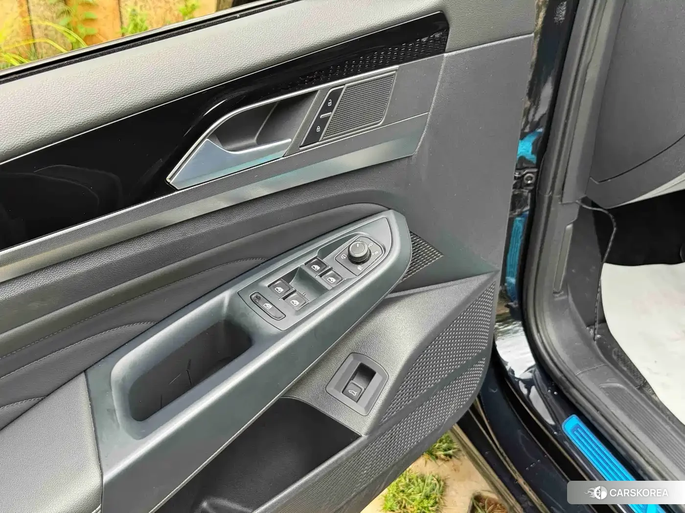 Volkswagen Passat 2024 Черный из Китая, фото 4