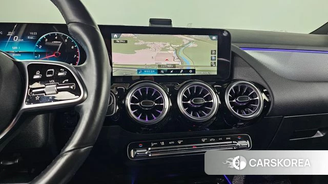 Mercedes-Benz GLA - Class H247 2021 Белый из Кореи, фото 4