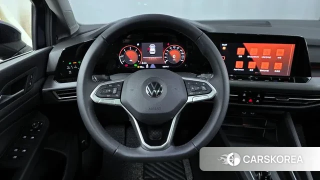 Volkswagen Golf 8th Generation 2022 Синий из Кореи, фото 4