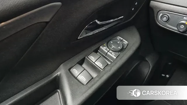 Chevrolet (GM Daewoo) New Bolt EV 2022 Белый из Кореи, фото 4