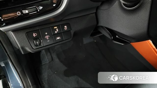 Kia Stonic 2019 Синий из Кореи, фото 4