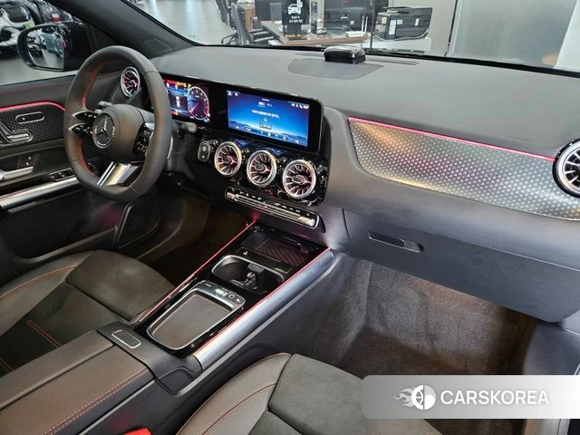 Mercedes-Benz GLA - Class H247 2025 Черный из Кореи, фото 4