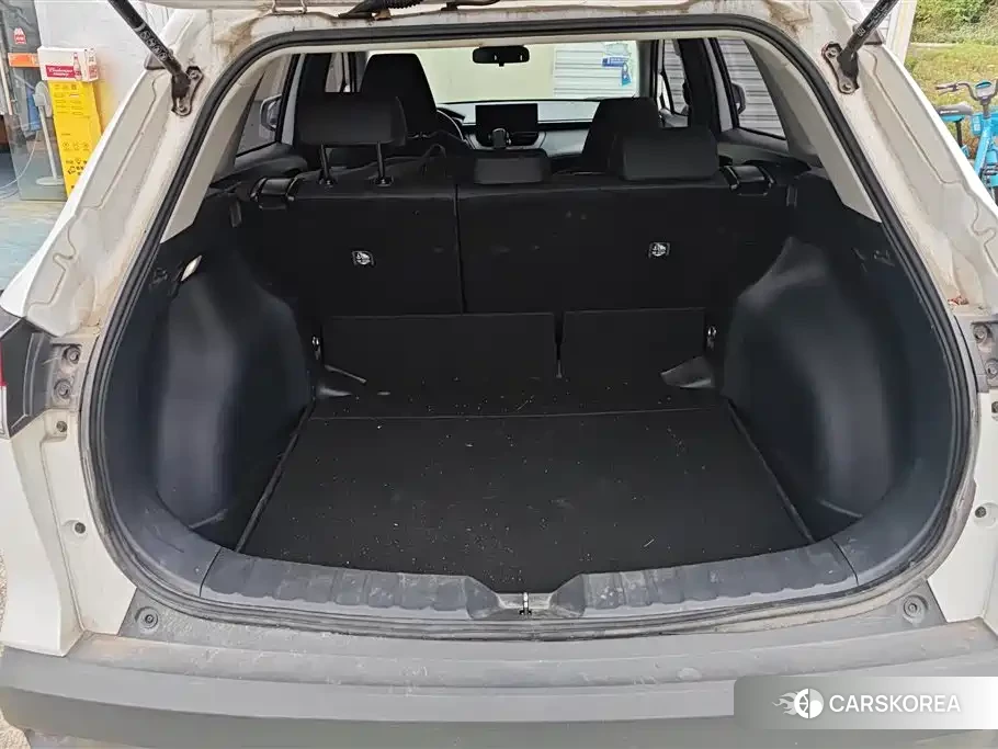 Toyota Corolla 2024 Белый из Китая, фото 4