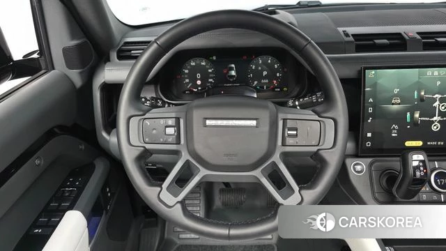 Land Rover Defender (L663) 2026 Черный из Кореи, фото 4