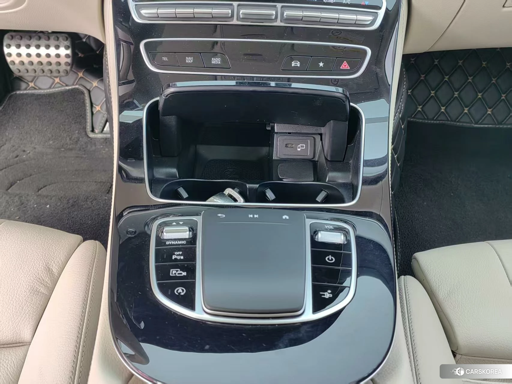 Mercedes-Benz E-class (imported) 2022 Зеленый из Китая, фото 4