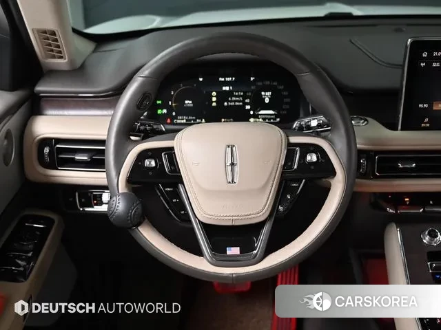 Lincoln Aviator 2nd generation 2023 Белый из Кореи, фото 4
