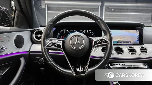 Mercedes-Benz E-Class W213 2021 Черный из Кореи, фото 4