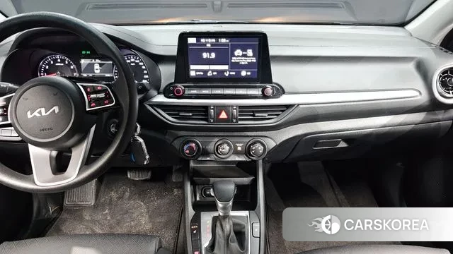 Kia The New K3 2nd generation 2024 Серый из Кореи, фото 4