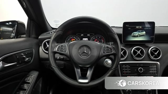 Mercedes-Benz A-Class W176 2018 Черный из Кореи, фото 4