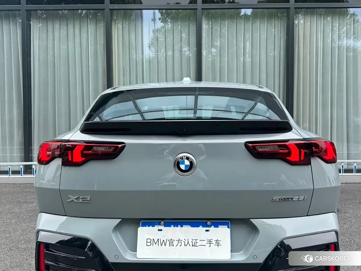 BMW X2 2024 Silver/gray из Китая, фото 4