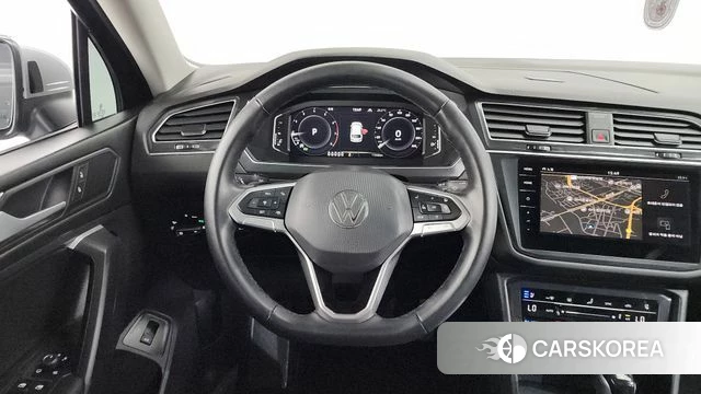 Volkswagen Tiguan Allspace 2024 Серый из Кореи, фото 4