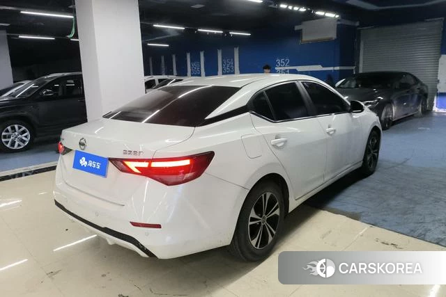 Nissan Xuan Yi 2023 Белый из Китая, фото 4