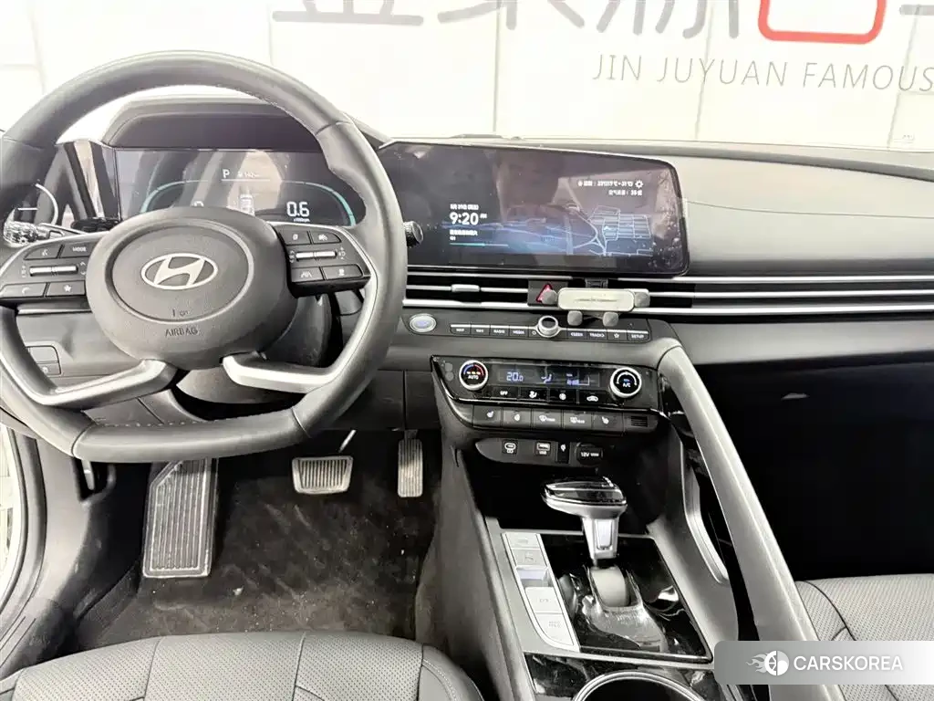 Hyundai Elantra 2024 Белый из Китая, фото 4