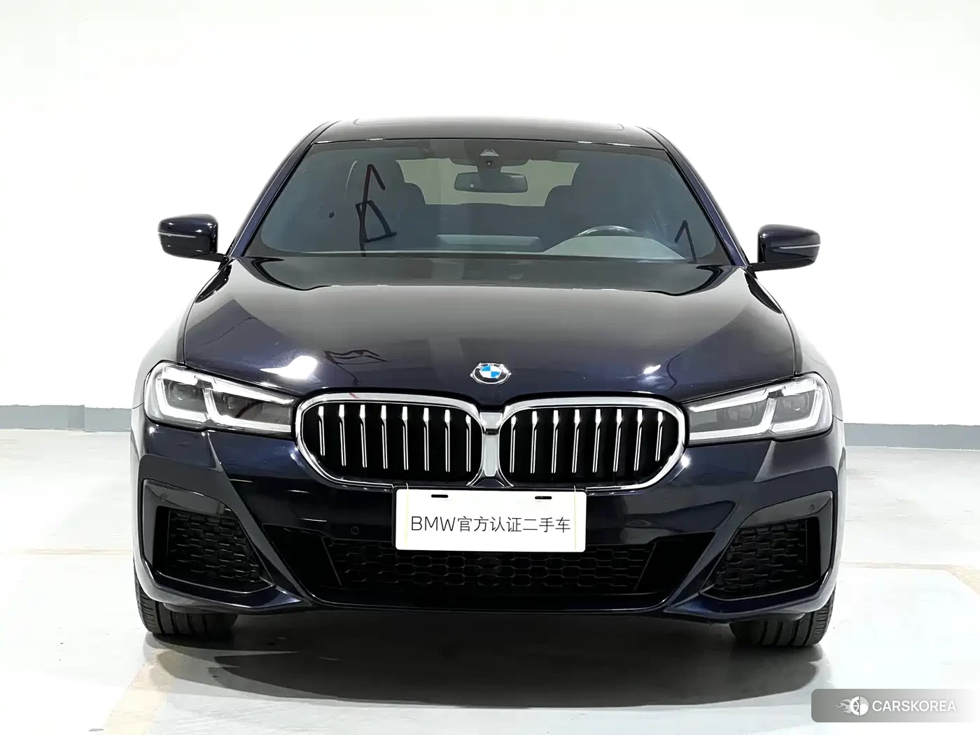 BMW 5 series 2023 Черный из Китая, фото 4
