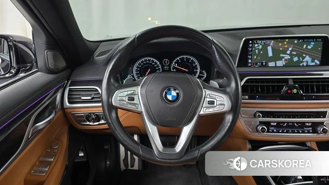 BMW 7 Series (G11) 2018 Черный из Кореи, фото 4