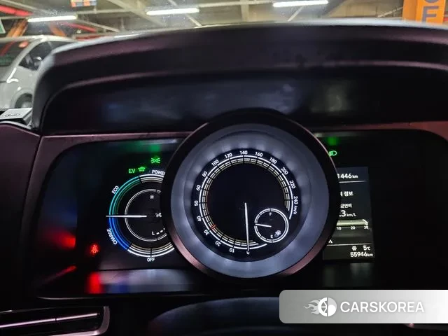 Hyundai Avante Hybrid (CN7) 2020 Серый из Кореи, фото 4