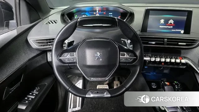 Peugeot 3008 second generation 2018 Белый из Кореи, фото 4