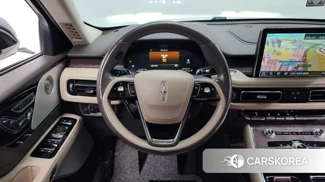 Lincoln Aviator 2nd generation 2021 Белый из Кореи, фото 4