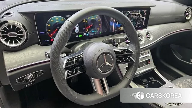 Mercedes-Benz E-Class W213 2023 Белый из Кореи, фото 4