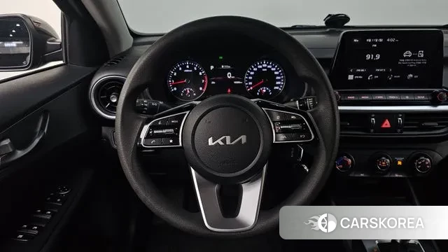 Kia The New K3 2nd generation 2023 Черный из Кореи, фото 4