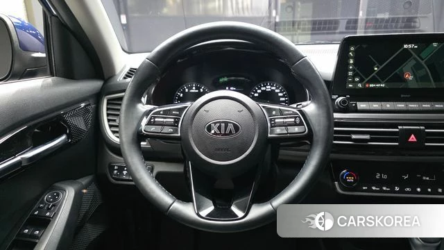 Kia Seltos 2021 Синий из Кореи, фото 4