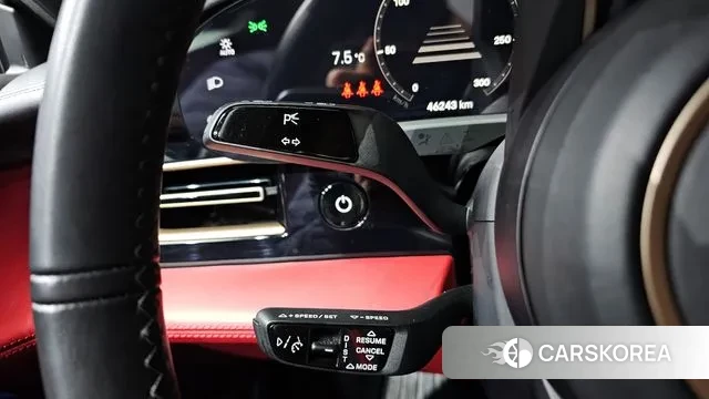 Porsche Taycan 2021 Белый из Кореи, фото 4