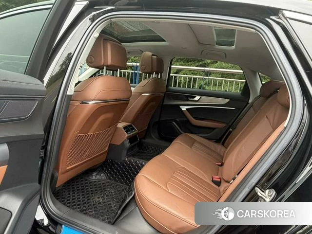 Audi A6L 2021 Черный из Китая, фото 4