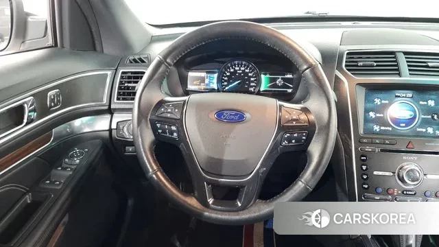 Ford Explorer 2018 Белый из Кореи, фото 4