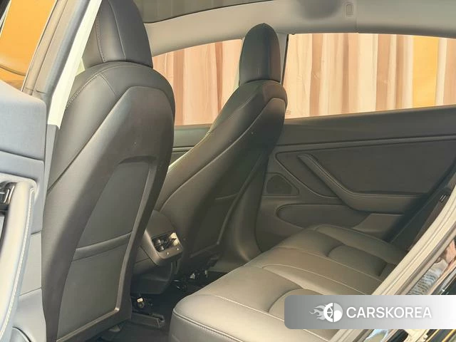 Tesla Model 3 (imported) 2019 Черный из Китая, фото 4