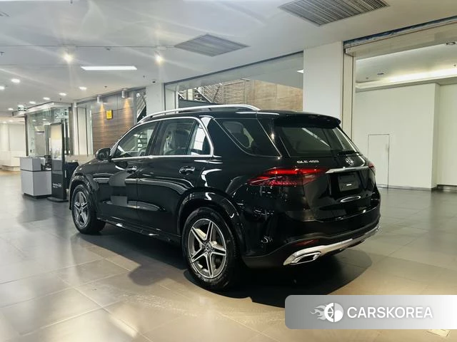 Mercedes-Benz GLE (import) 2026 Черный из Китая, фото 4
