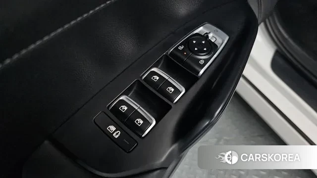 Kia The New K5 3rd generation 2023 Белый из Кореи, фото 4