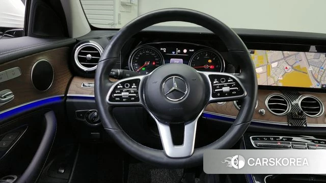 Mercedes-Benz E-Class W213 2019 Белый из Кореи, фото 4