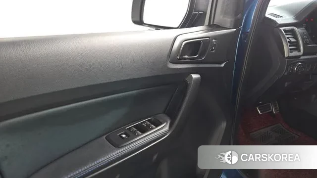 Ford Ranger 3rd Generation 2021 Синий из Кореи, фото 4