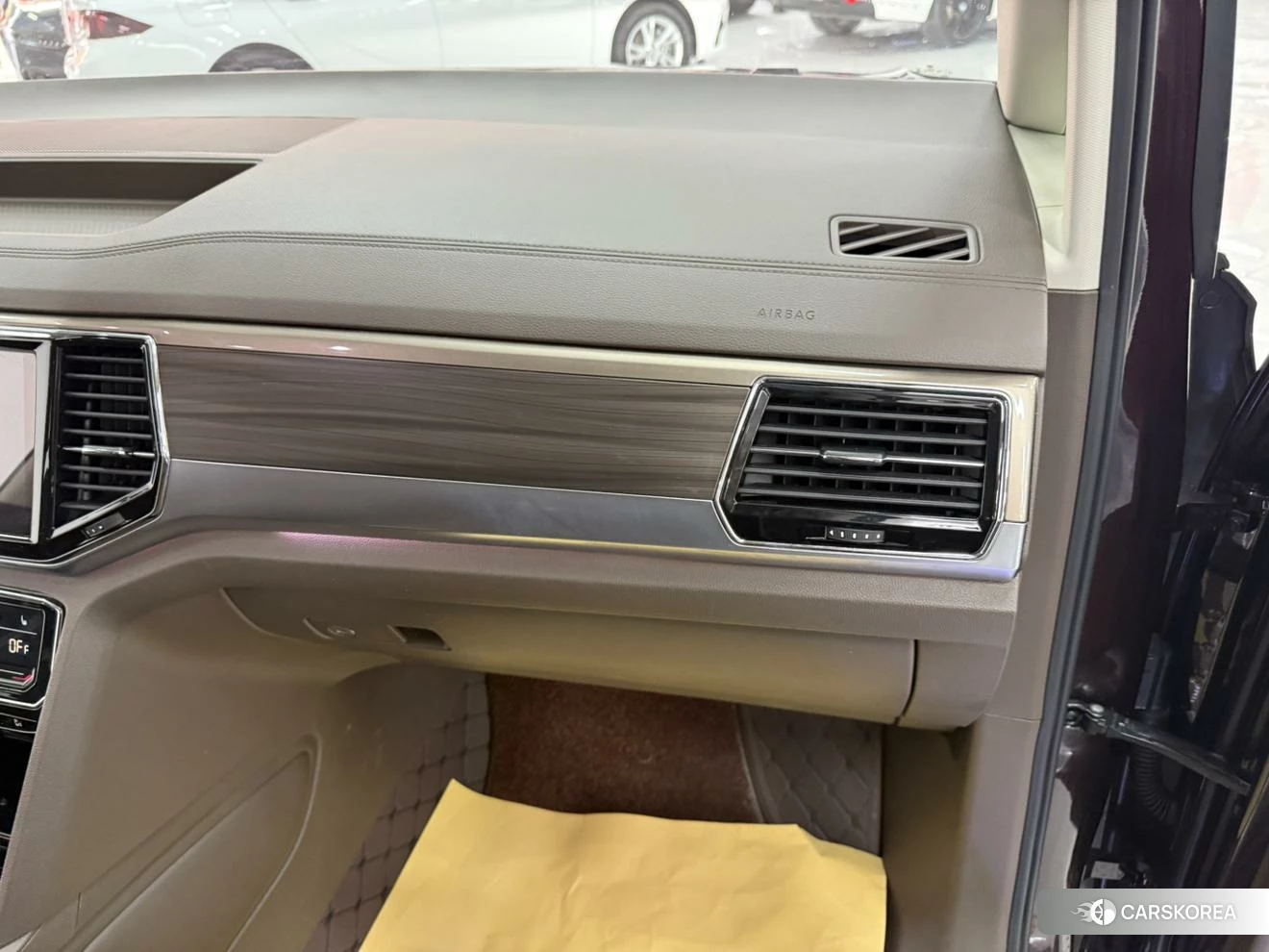 Volkswagen Weiran 2020 Красный из Китая, фото 4