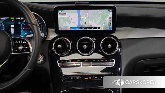 Mercedes-Benz GLC-Class X253 2021 Белый из Кореи, фото 4