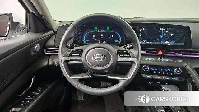 Hyundai The New Avante (CN7) 2024 Белый из Кореи, фото 4