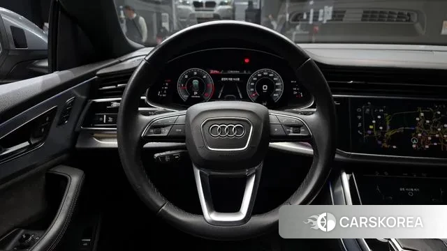 Audi Q8 (4M) 2021 Серый из Кореи, фото 4
