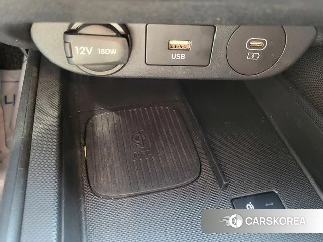 Hyundai The New Avante (CN7) 2023 Белый из Кореи, фото 4