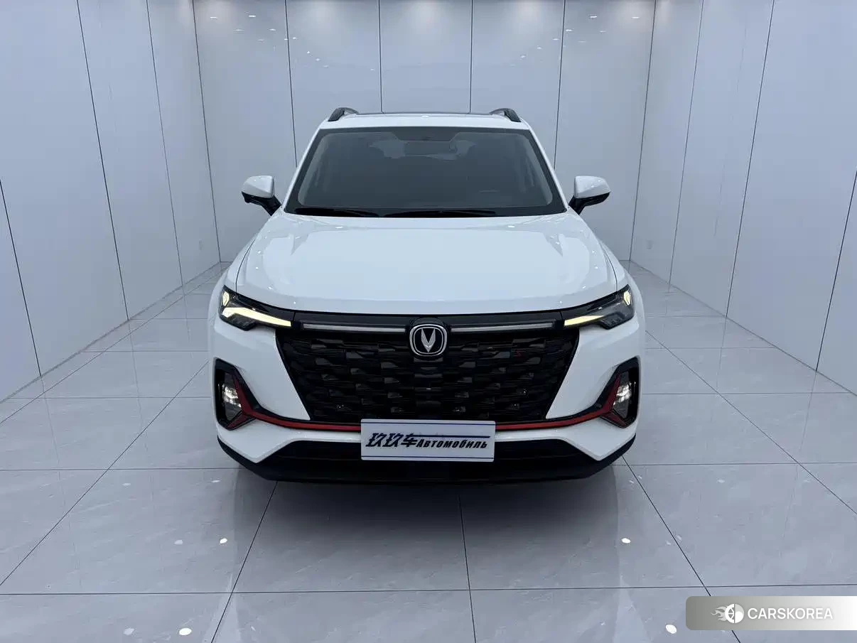 Chang'an Changan CS35PLUS 2023 Белый из Китая, фото 4