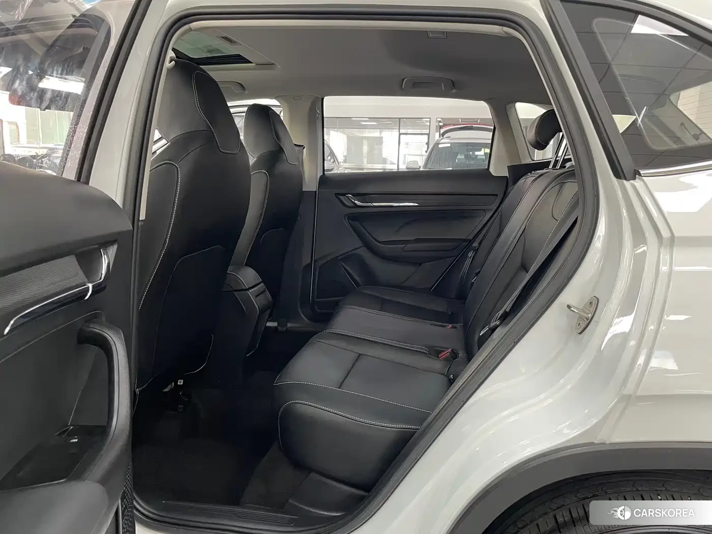 Skoda Kamiq 2023 Белый из Китая, фото 4