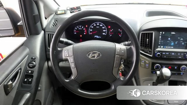 Hyundai The New Grand Starex 2018 Желтый из Кореи, фото 4