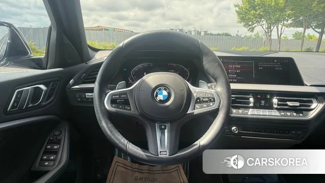 BMW 1 Series (F40) 2023 Белый из Кореи, фото 4