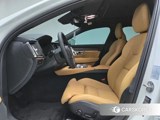 Volvo S90 2025 Белый из Кореи, фото 4