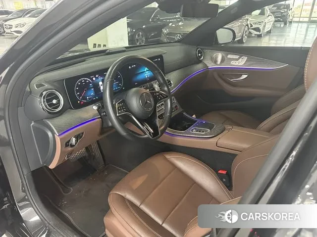 Mercedes-Benz E-Class W213 2022 Серый из Кореи, фото 4