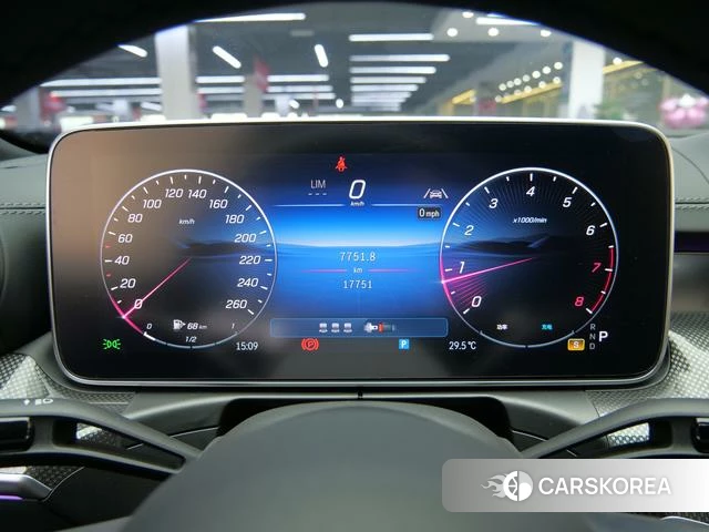Mercedes-Benz Class C 2025 Белый из Китая, фото 4