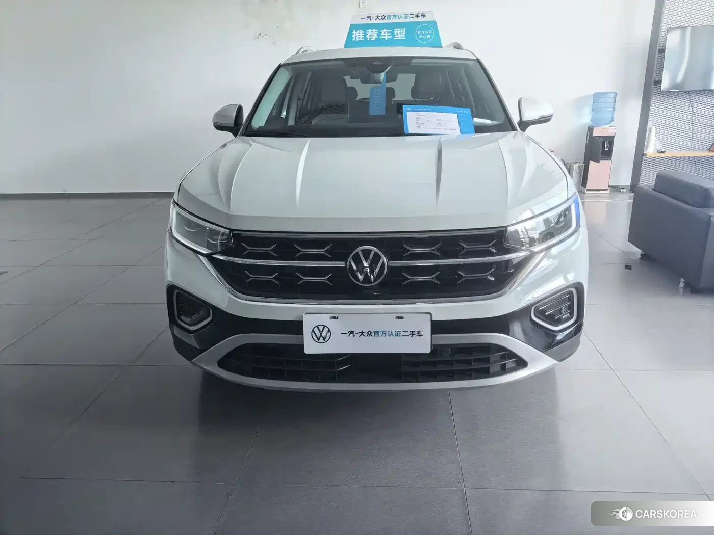 Volkswagen Tayron 2023 Белый из Китая, фото 4